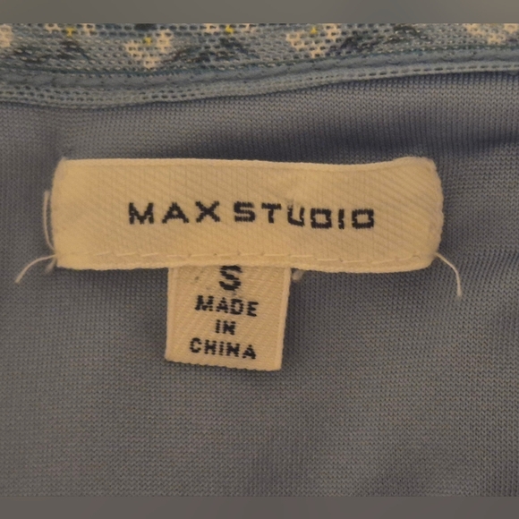 Max Studio Blue Floral Flutter Sleeve Midi Dress - Picture 4 of 9